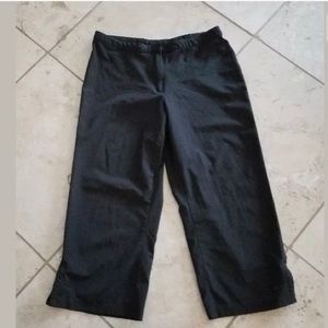 Black Nike Capris Workout Pants Size Small